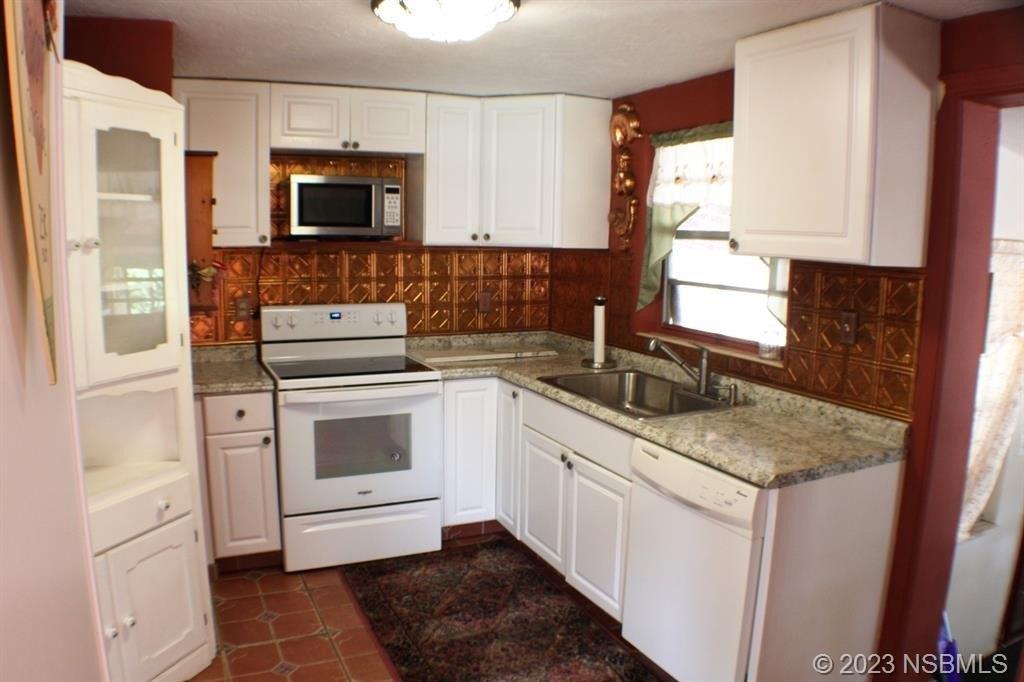 Flagler Ave, Edgewater, FL 32132
