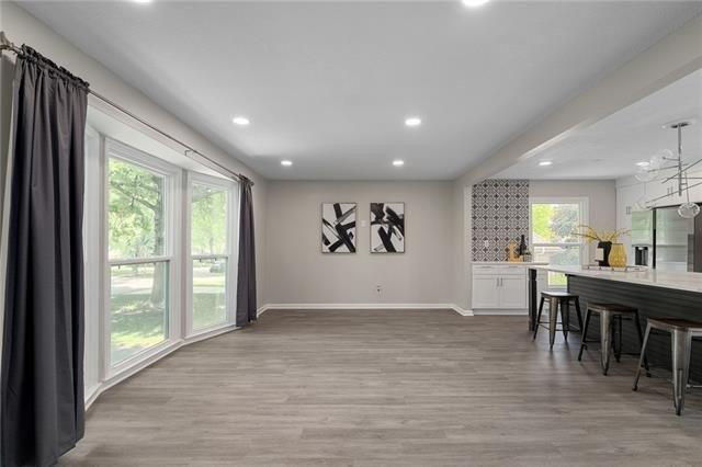 W 97th Ter, Overland Park, KS 66212