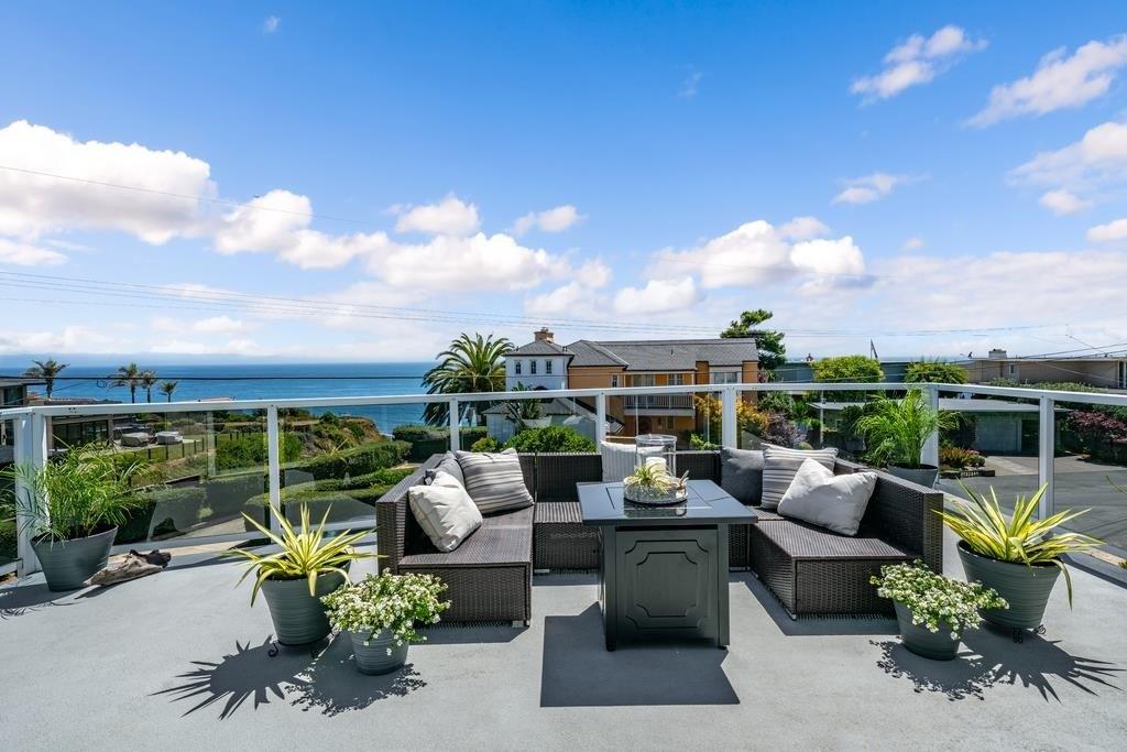 Bayview Dr, Aptos, CA 95003