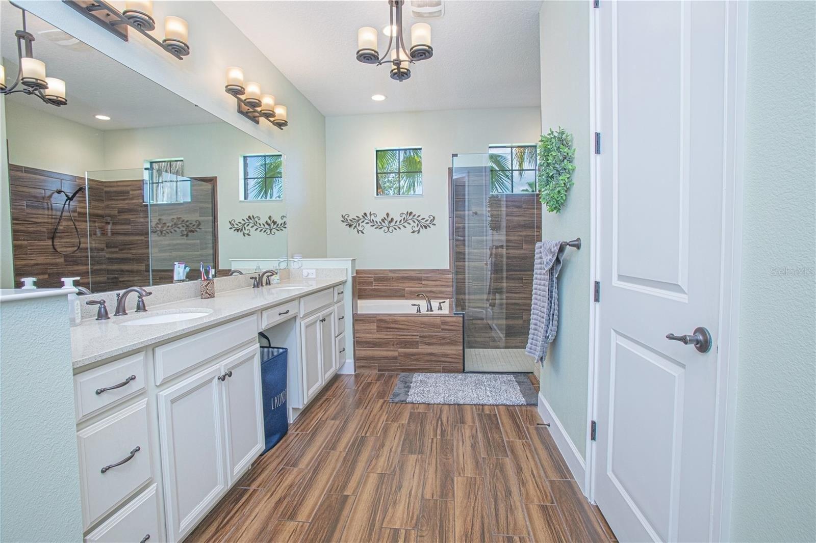 Waterside Vista Ln, Saint Cloud, FL 34771