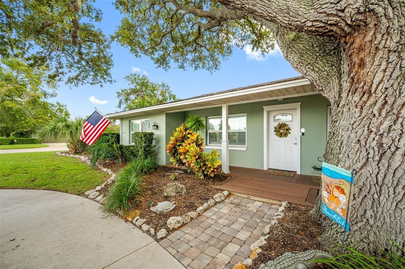 18th Ave W, Bradenton, FL 34209