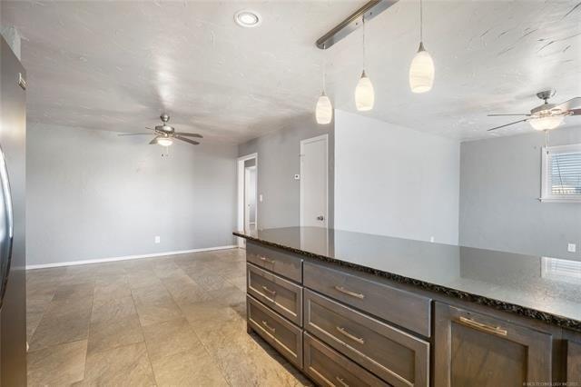 S 4th St, Broken Arrow, OK 74012
