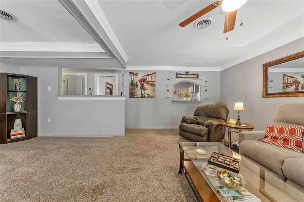 Blossomheath Ln, Dallas, TX 75240