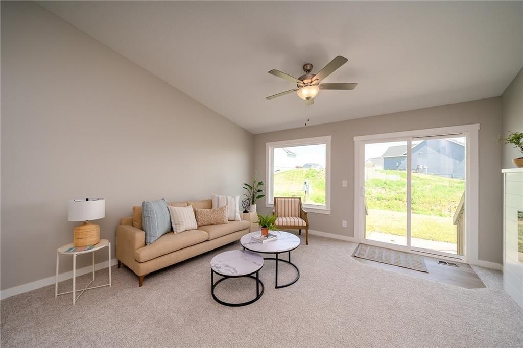 20th St Sw, Altoona, IA 50009