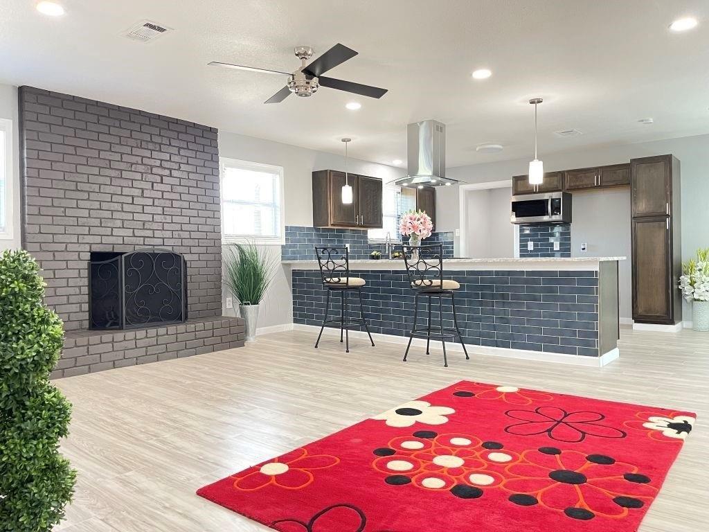 Melinda St, Haltom City, TX 76117