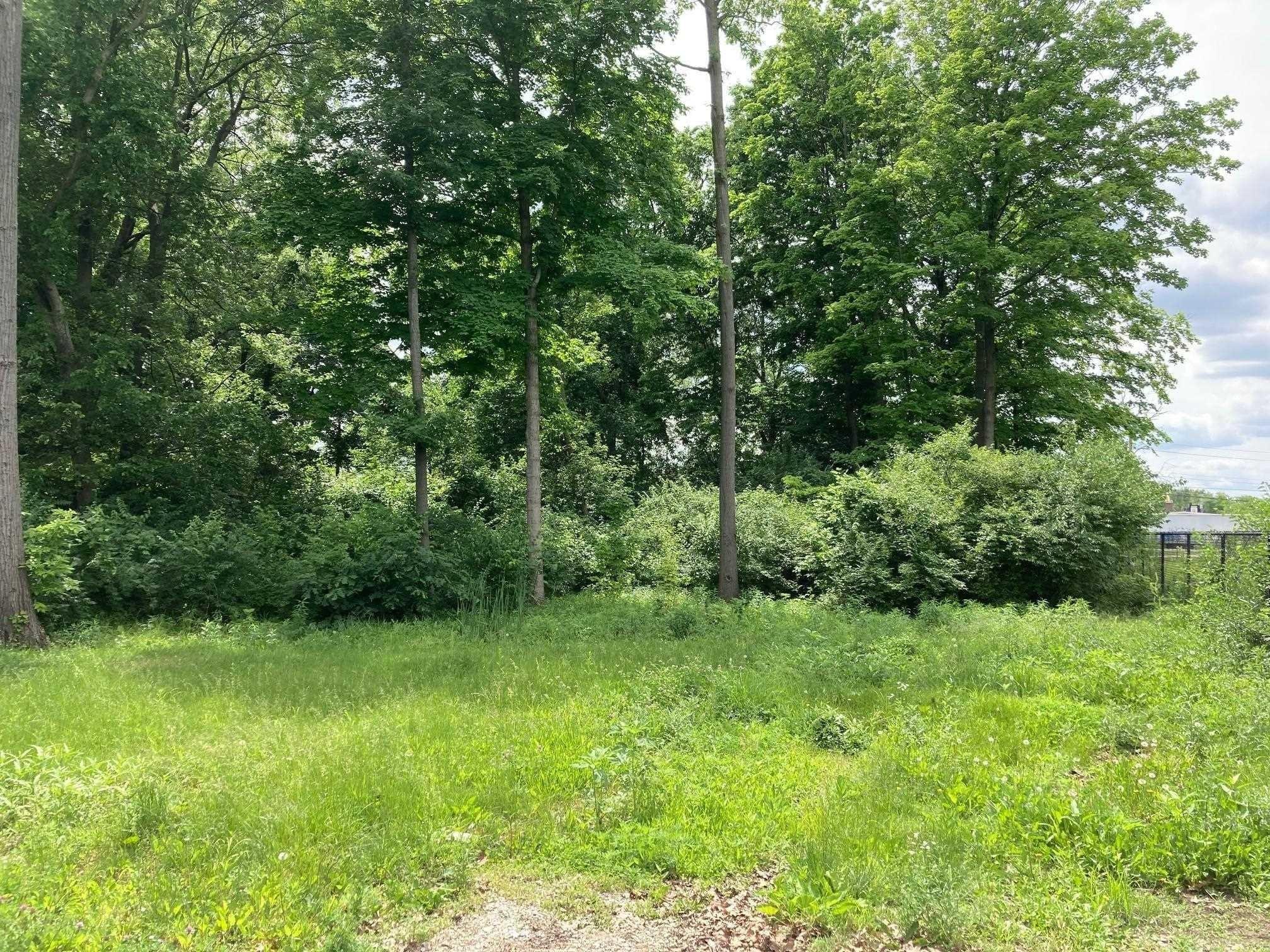 Beech St, Indianapolis, IN 46203