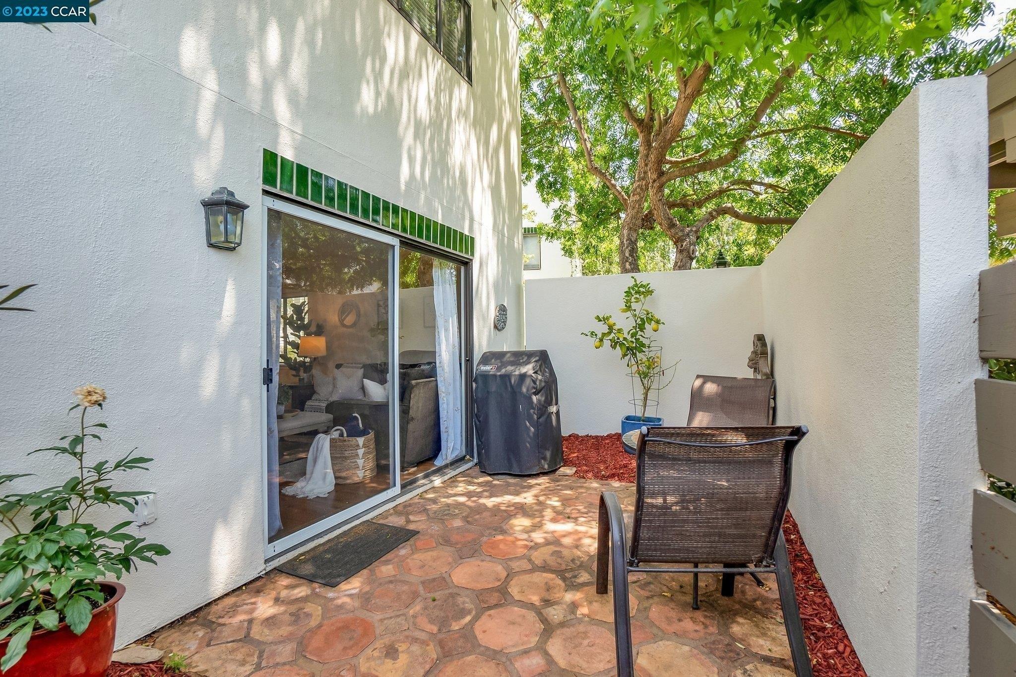 Mozden Ln, Pleasant Hill, CA 94523