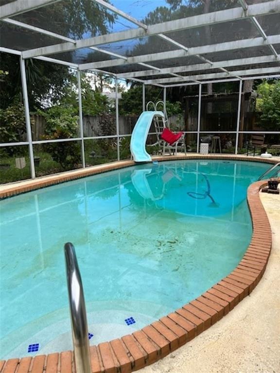 W Hanna Ave, Tampa, FL 33615