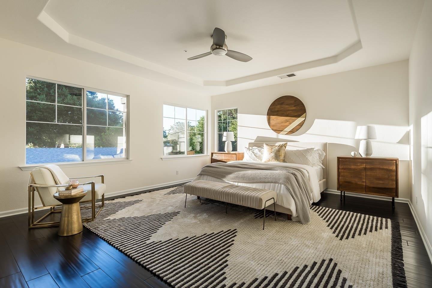 Willowgate St, Mountain View, CA 94043