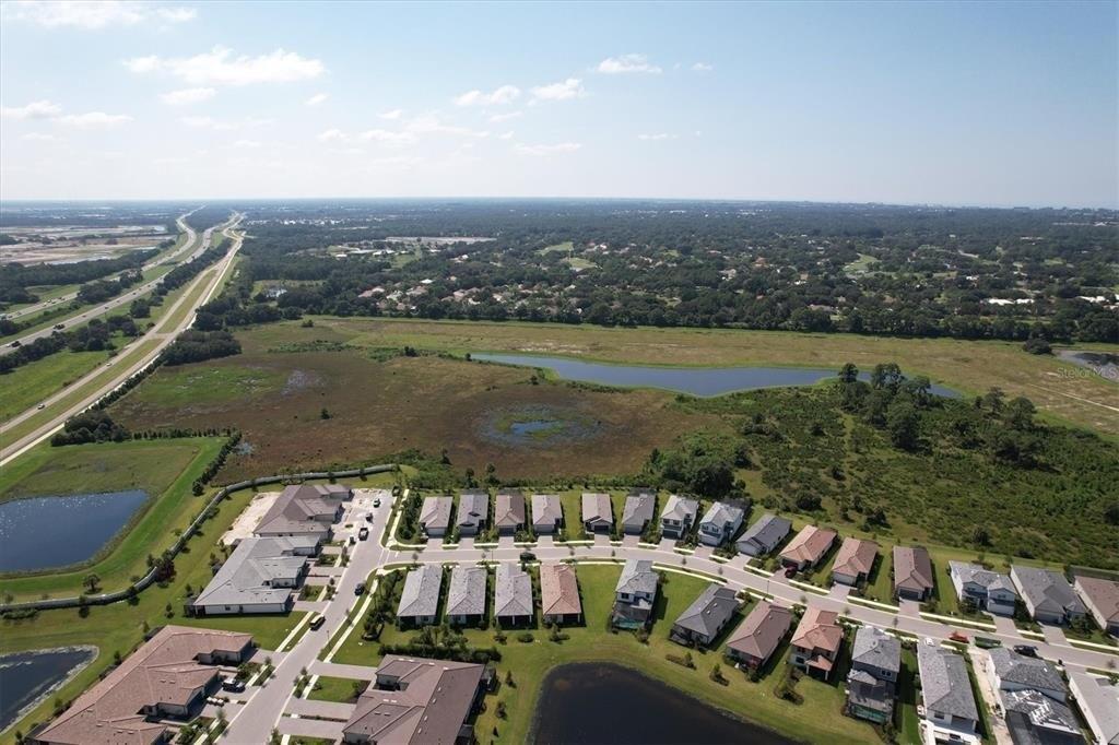 Crested Eagle Ln, Nokomis, FL 34275