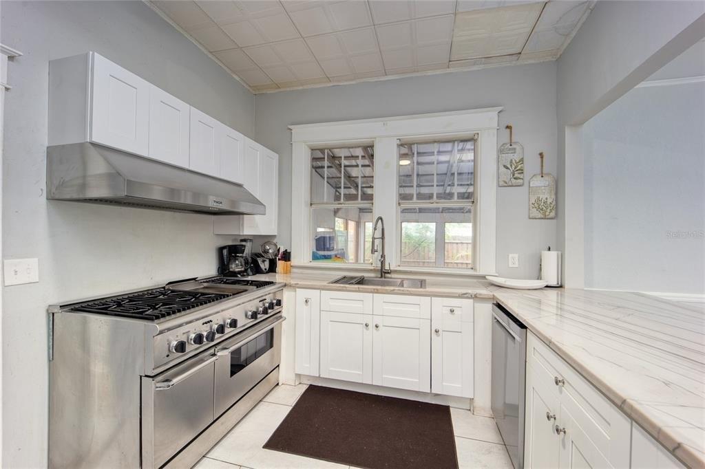 E 22nd Ave, Tampa, FL 33605