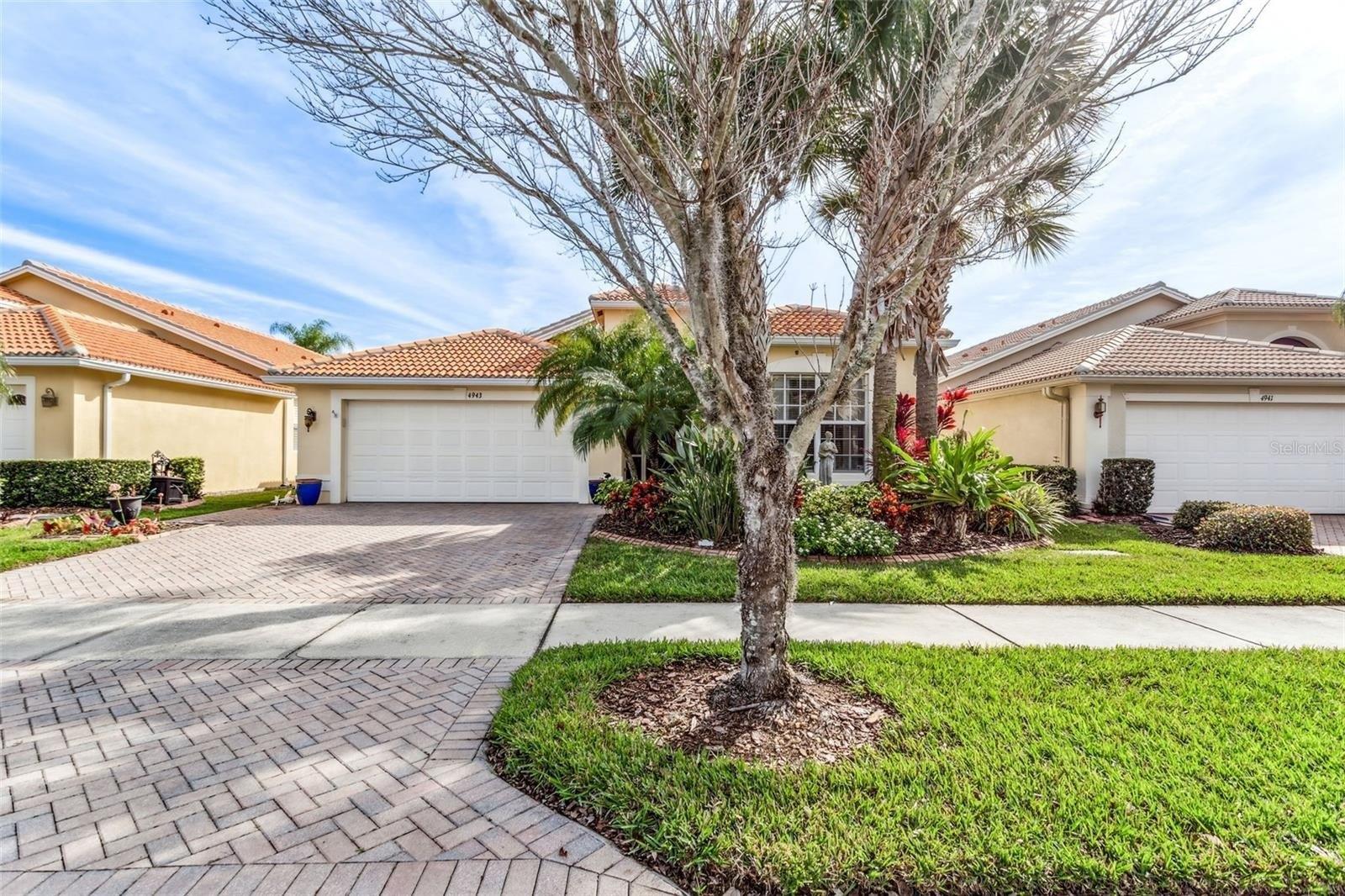 Sandy Brook Cir, Wimauma, FL 33598
