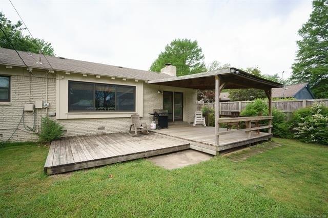 E 58th St, Tulsa, OK 74135