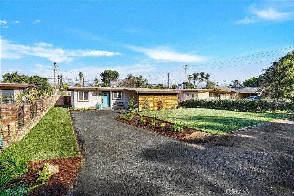 7th St, Bloomington, CA 92316