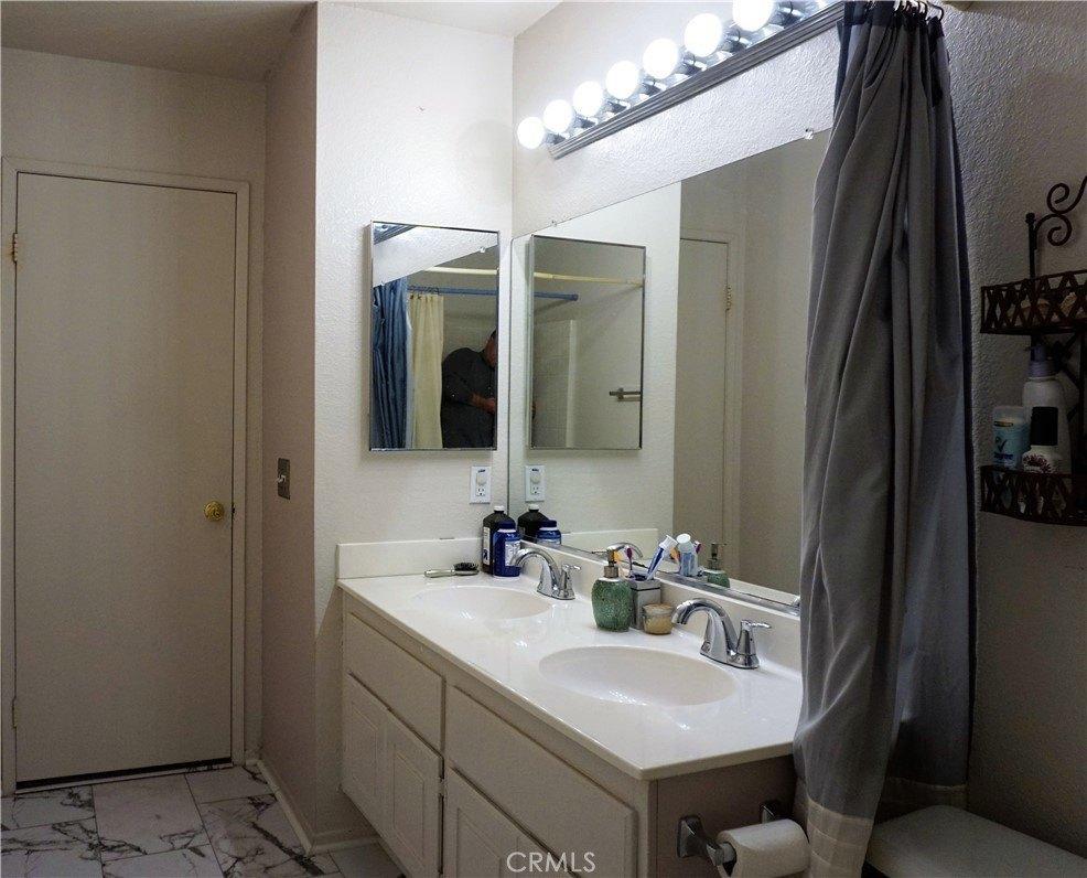 Camino Del Sol, Riverside, CA 92508
