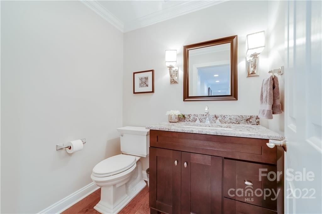 Truscott Rd, Charlotte, NC 28226