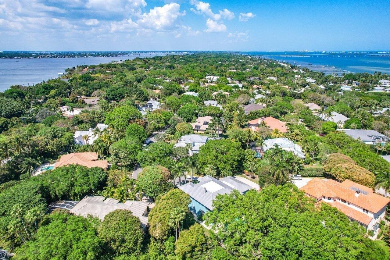 Abbie Ct, Stuart, FL 34996