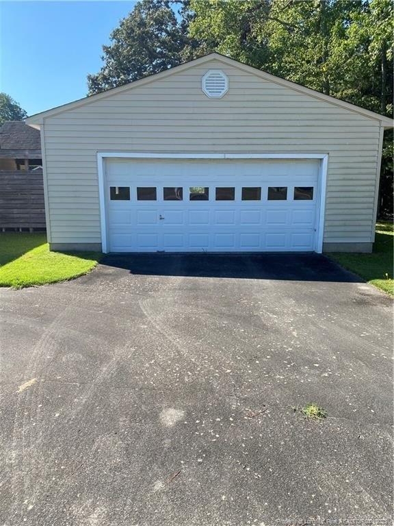 N Church St, Zebulon, NC 27597