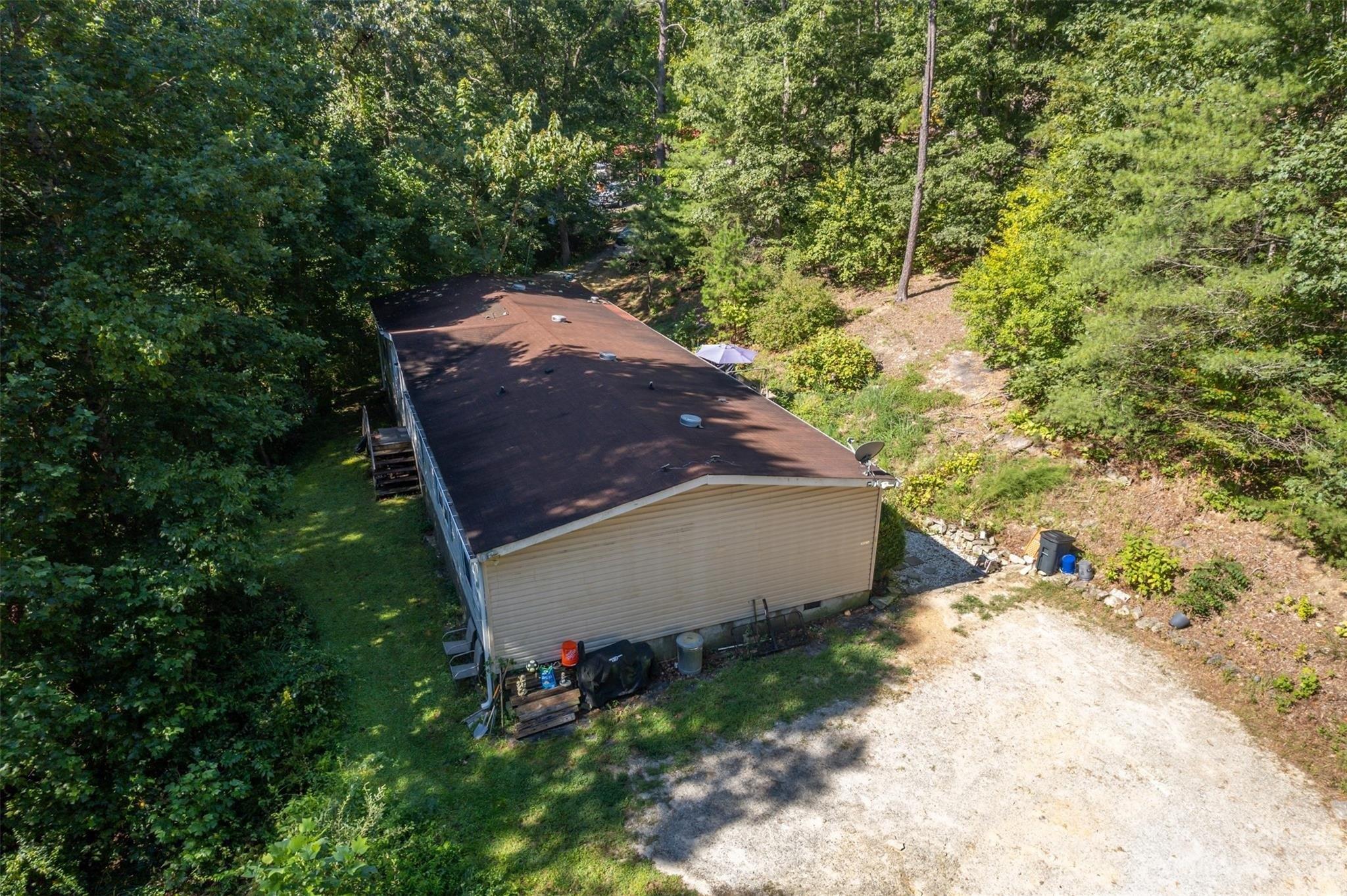Crows Nest Rd, Hendersonville, NC 28791