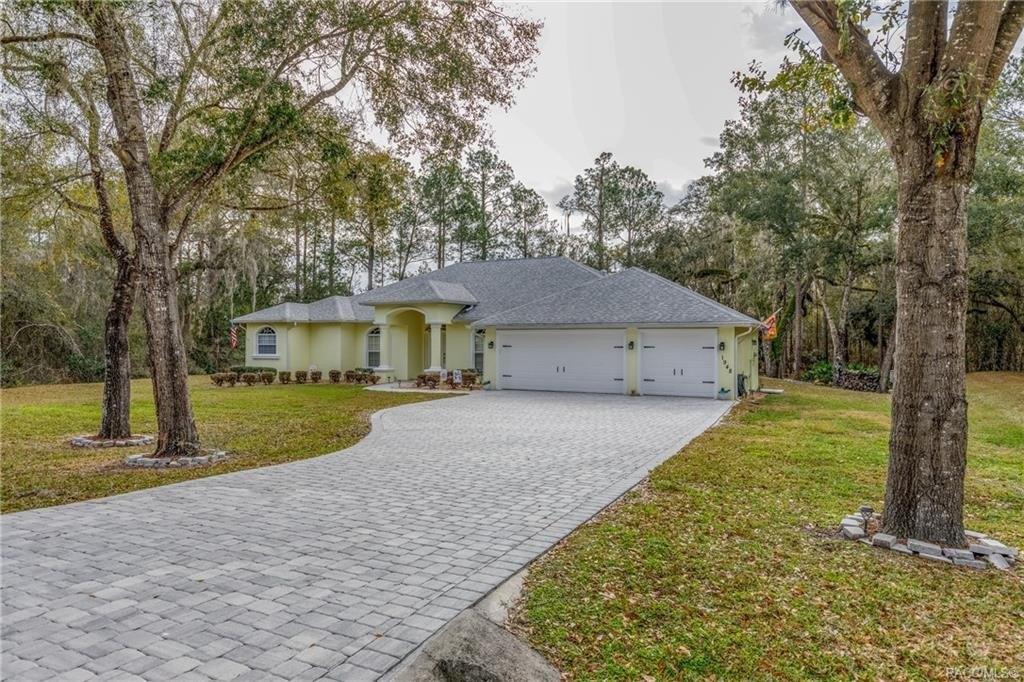 E Delaware Ct, Dunnellon, FL 34434
