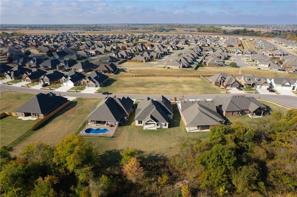 Crystal Creek Dr, Yukon, OK 73099