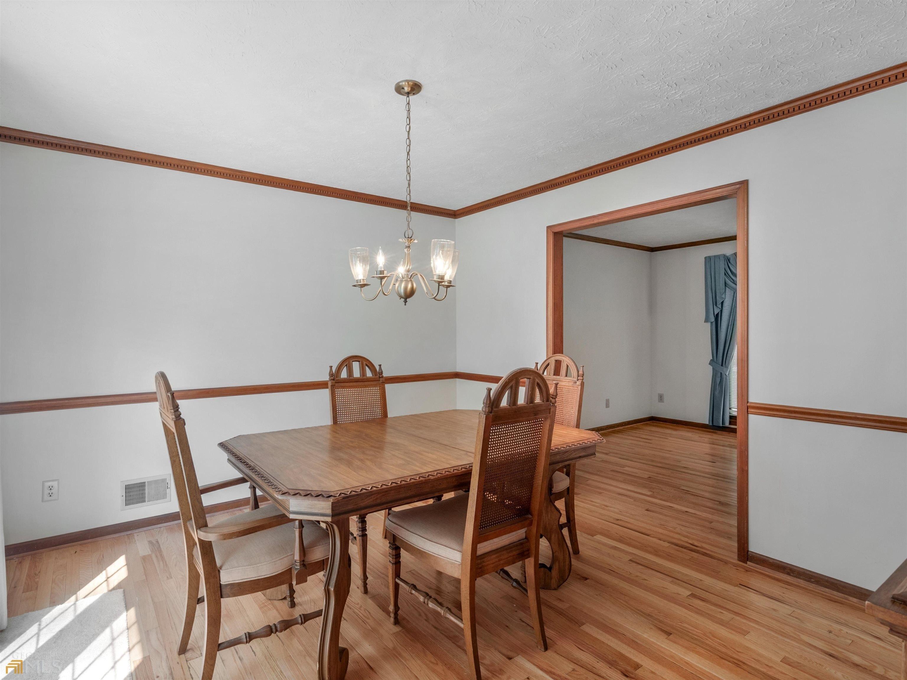 Red Oak Dr, Fayetteville, GA 30214