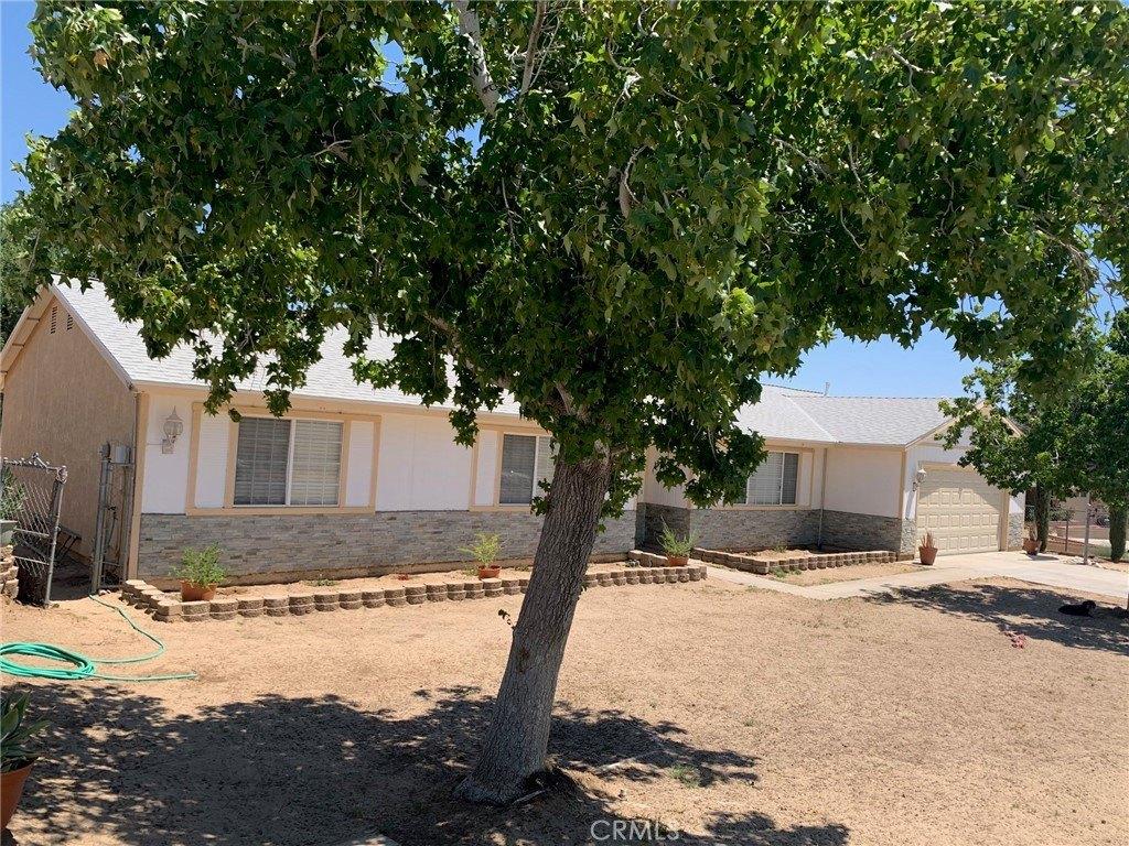 Stagecoach Ave, Palmdale, CA 93591