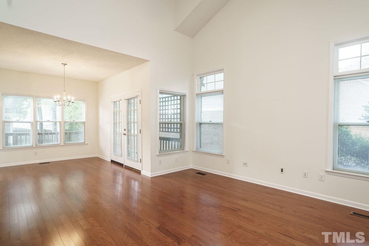 Ethans Glen Ct, Cary, NC 27513