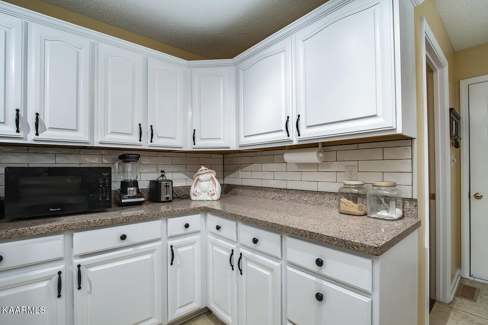 Agoli Way, Loudon, TN 37774