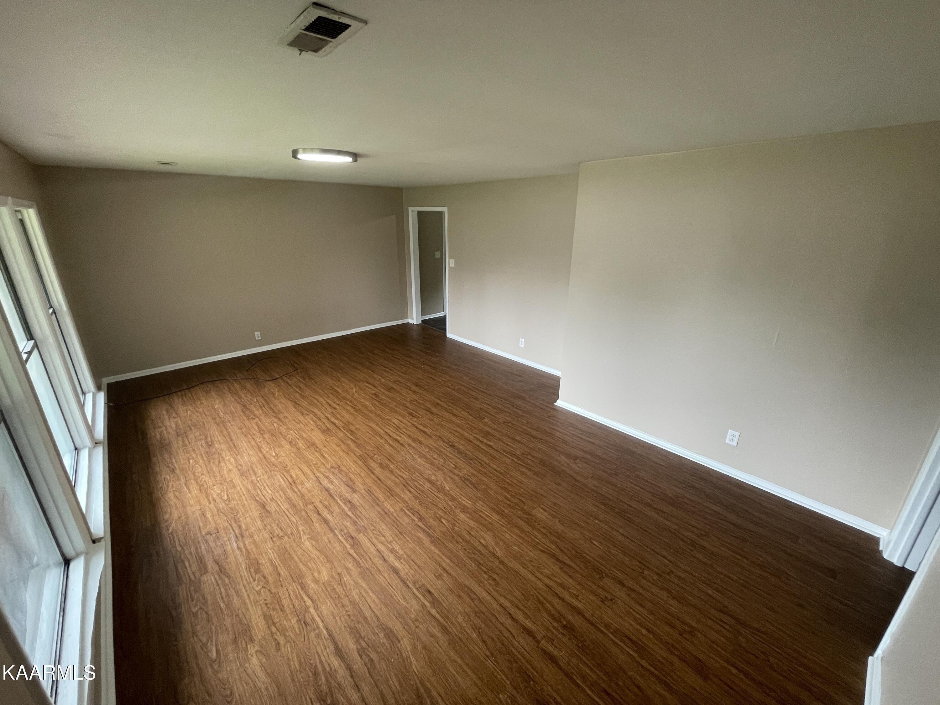 E Walnut Grove Dr, Knoxville, TN 37918