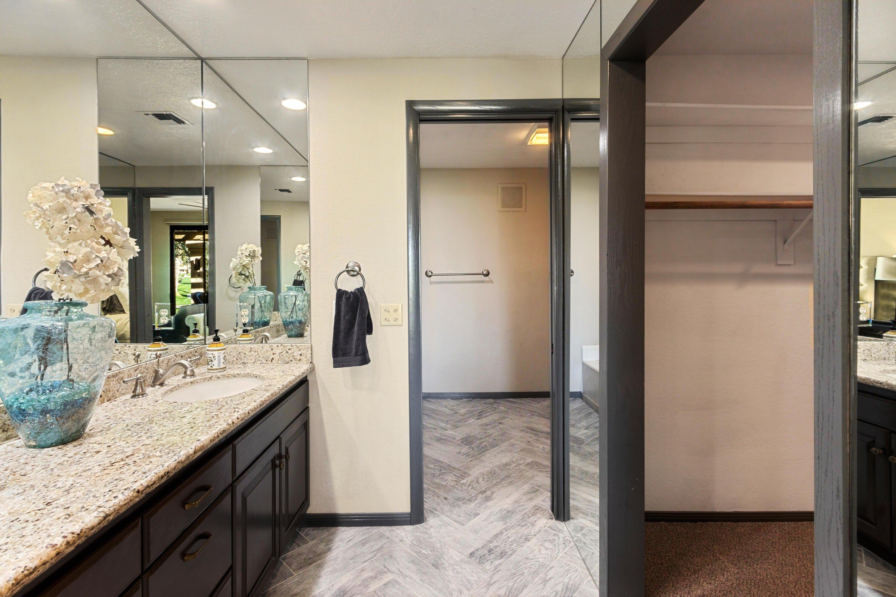 Avenida Club La Quinta, La Quinta, CA 92253