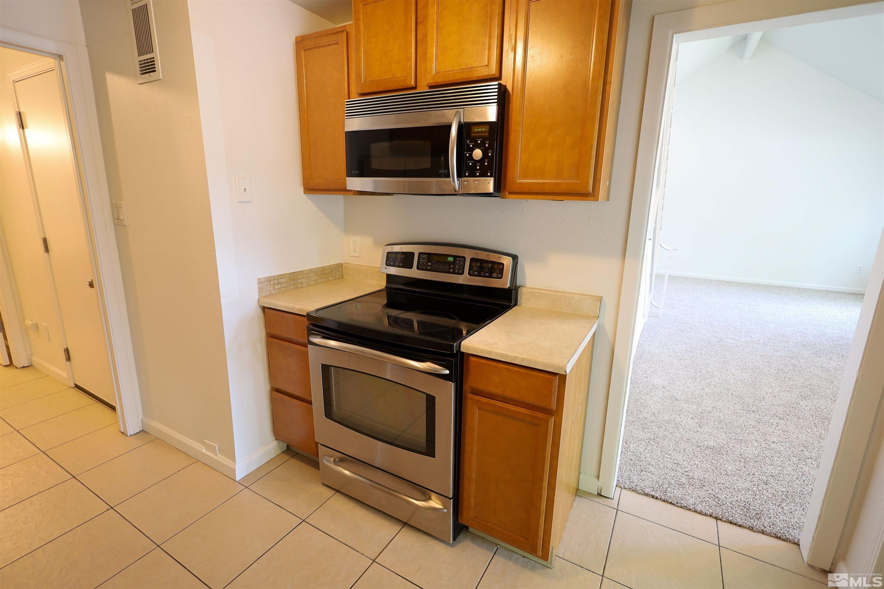 London Cir, Sparks, NV 89431