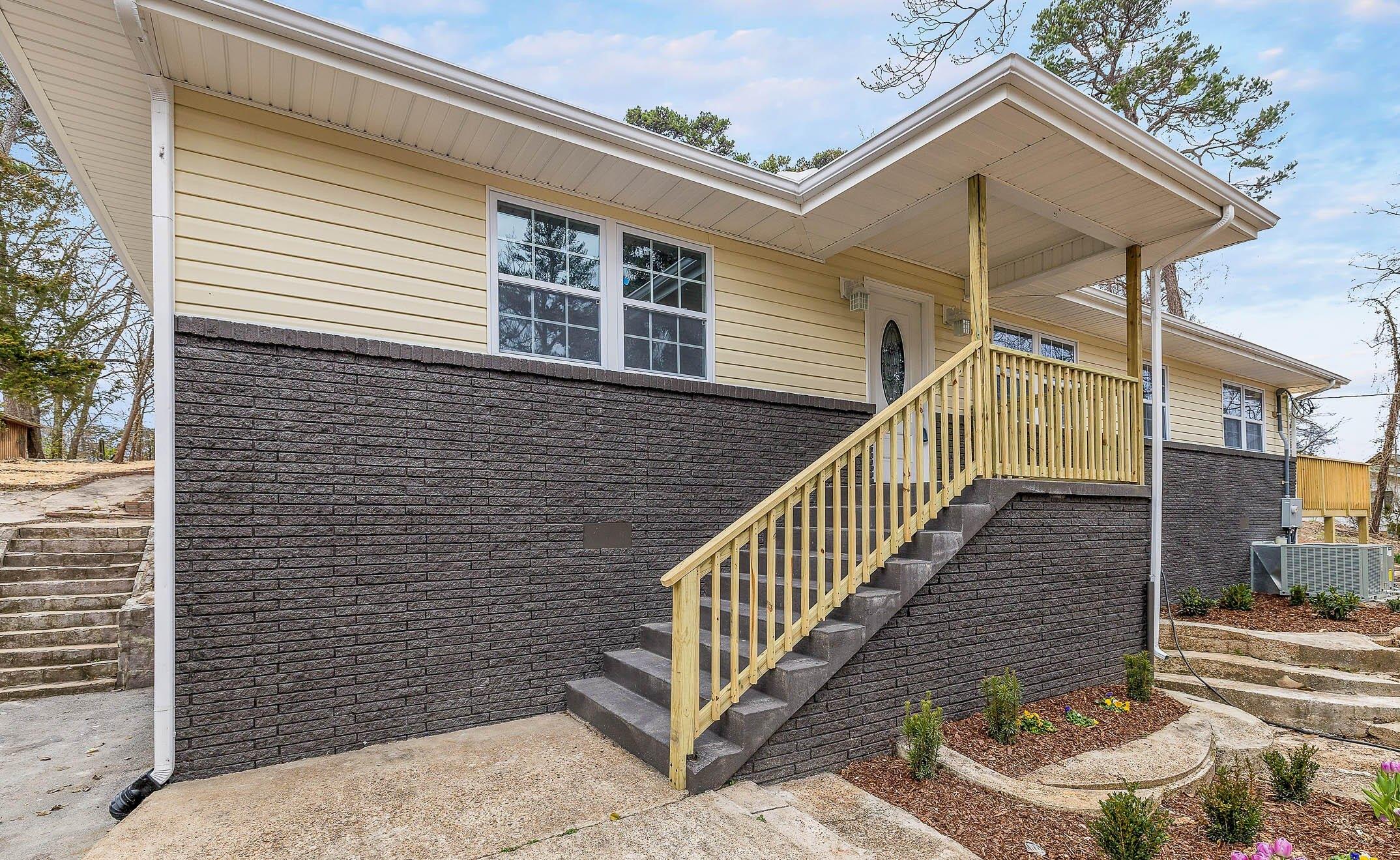 Woodlawn Dr, Rossville, GA 30741