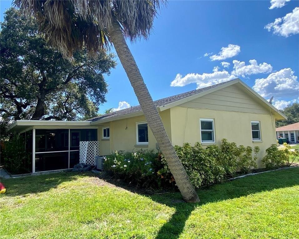 Hartford Dr Nw, Port Charlotte, FL 33952