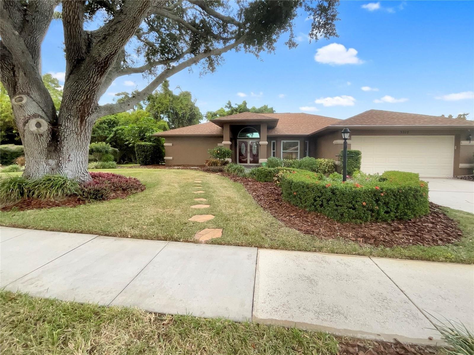 46th Ter E, Bradenton, FL 34203
