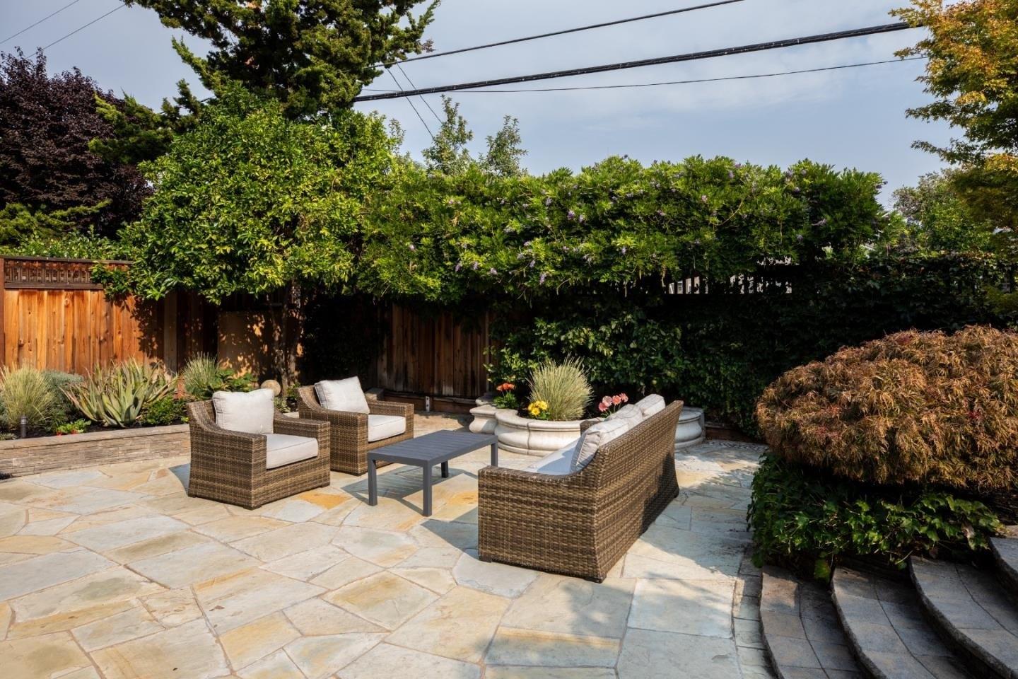 Rosecrest Ter, San Jose, CA 95126