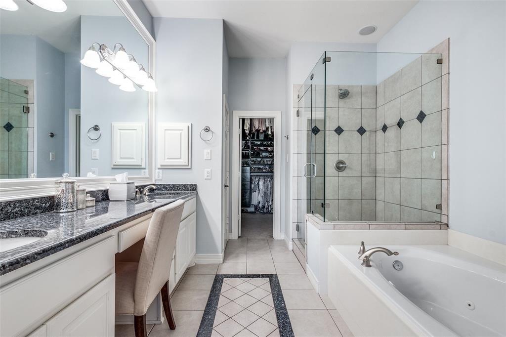 Howell St, Dallas, TX 75204