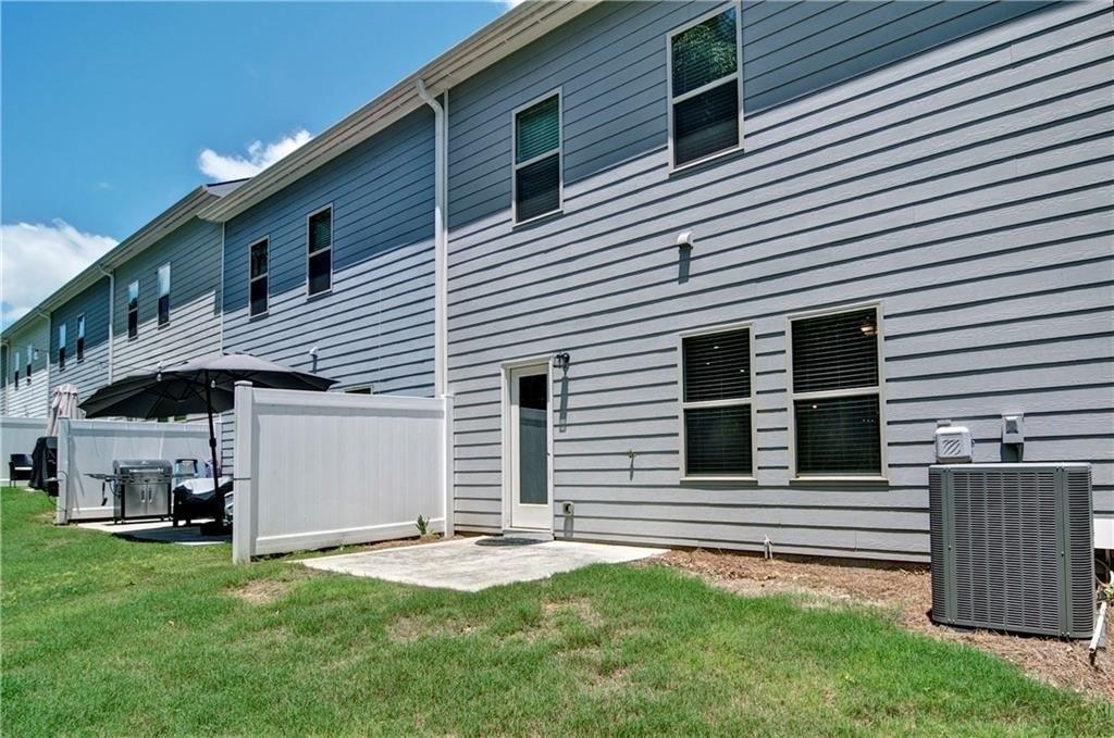 Madison Bnd, Woodstock, GA 30188