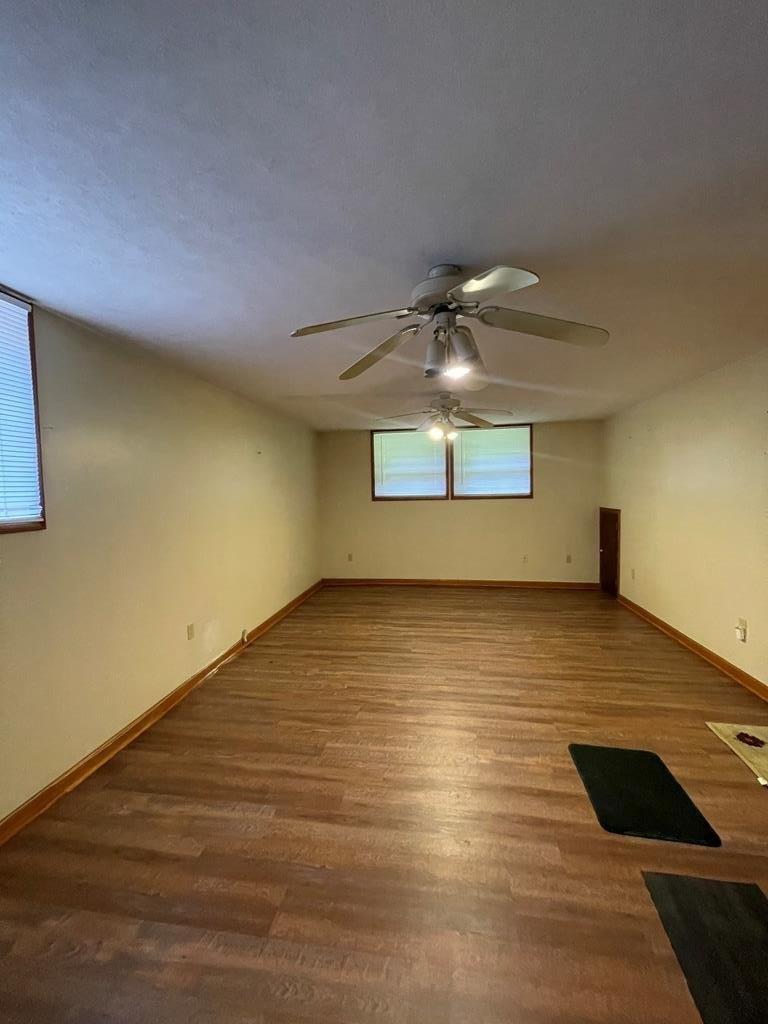 Perry Ave, Hazard, KY 41701