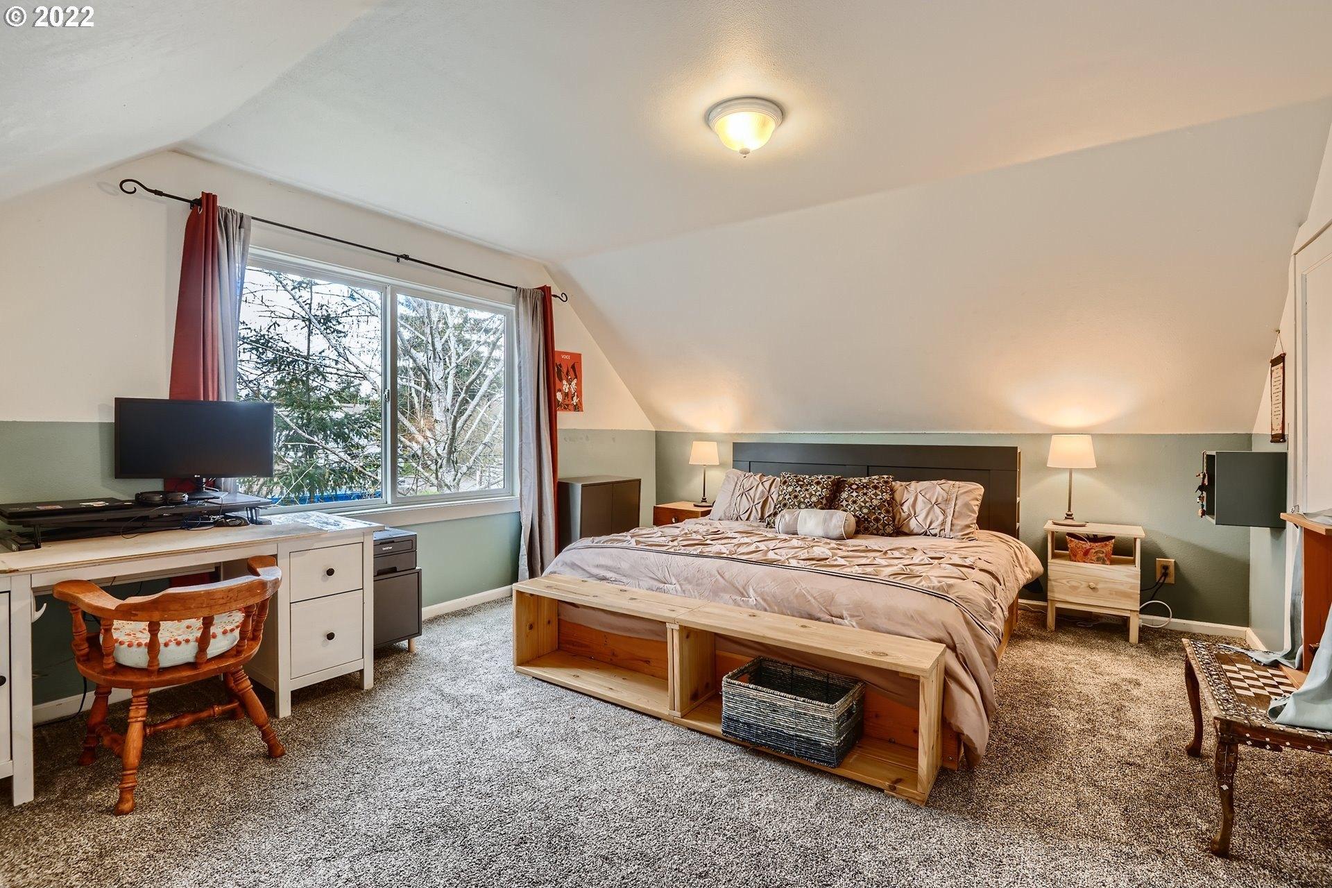 Se Mill Ct, Portland, OR 97216