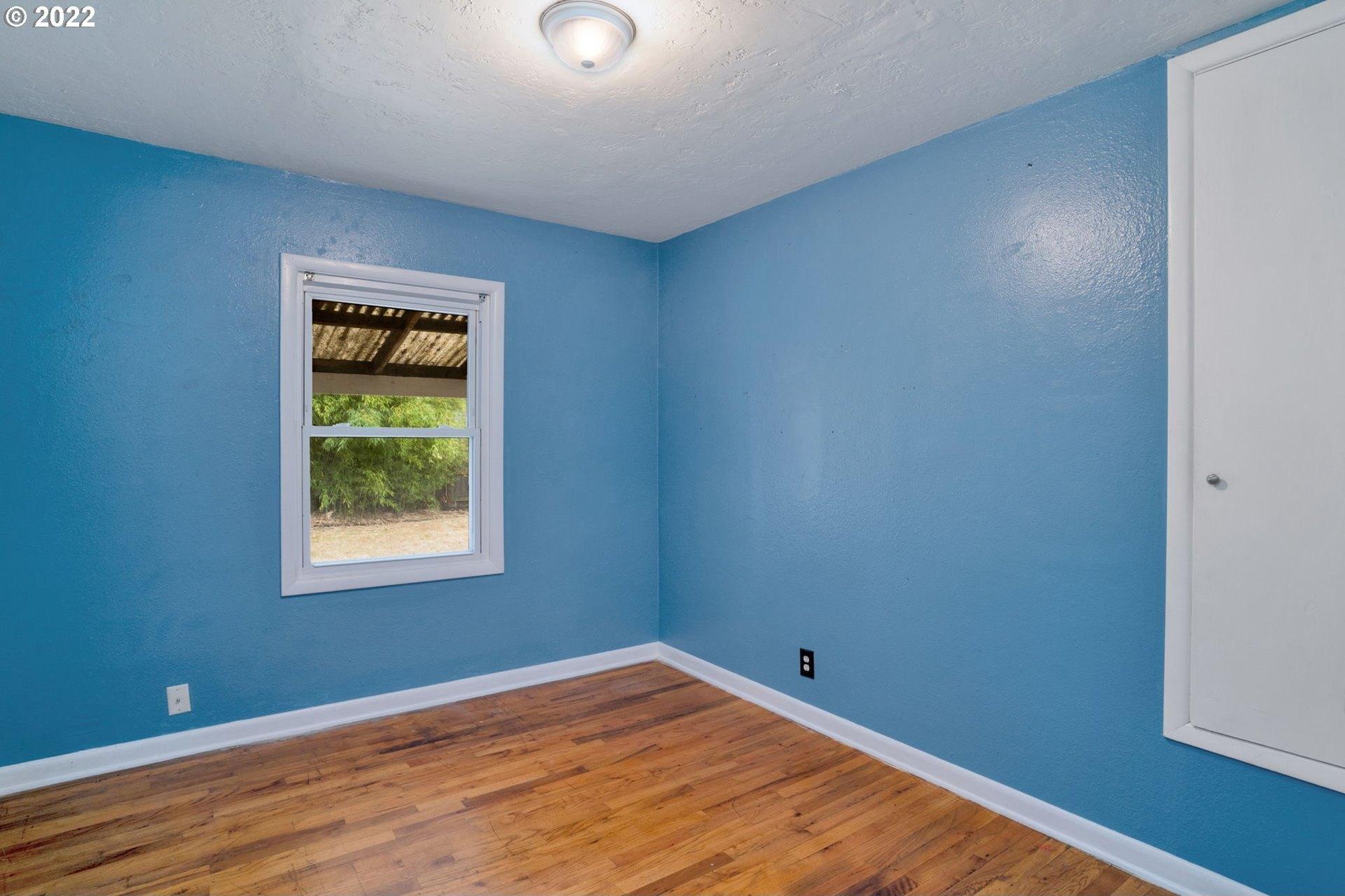 Se Bush St, Portland, OR 97236