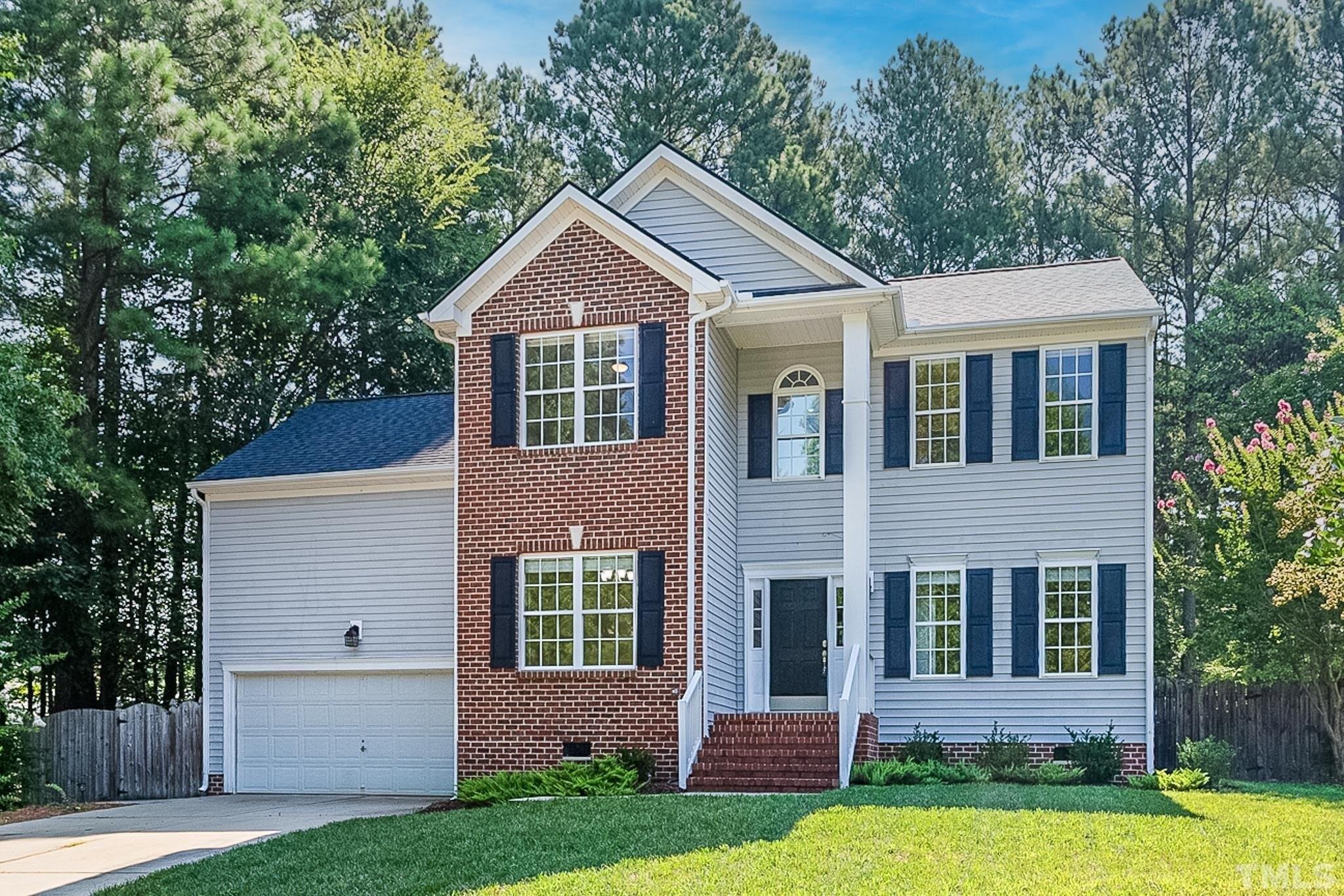 Winecott Dr, Apex, NC 27502