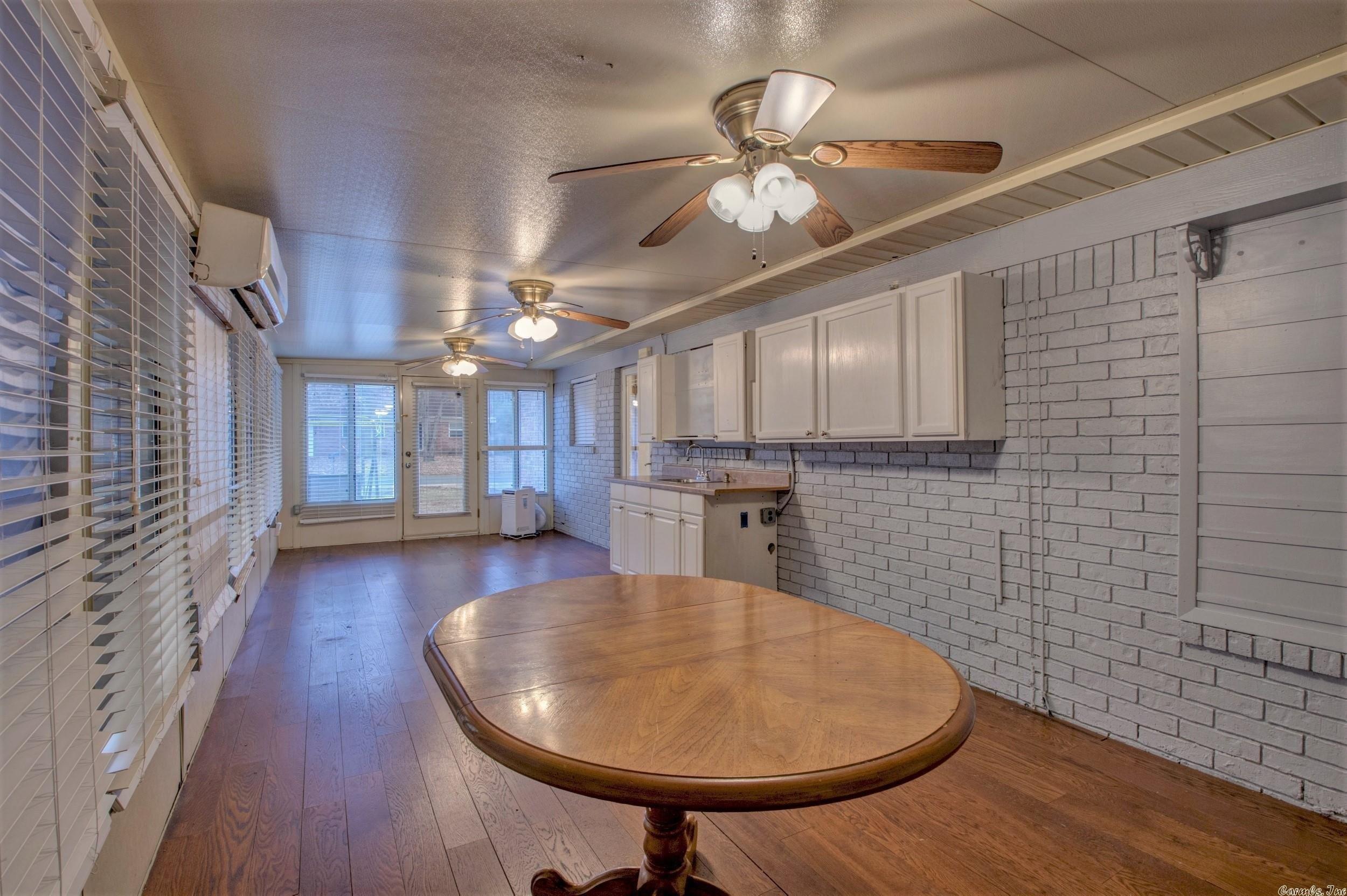 Oxford Cv, Jacksonville, AR 72076