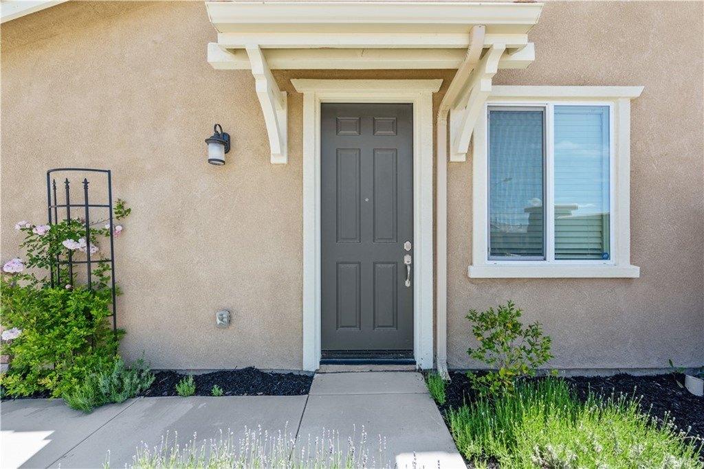 Middle Gate Ct, Temecula, CA 92592