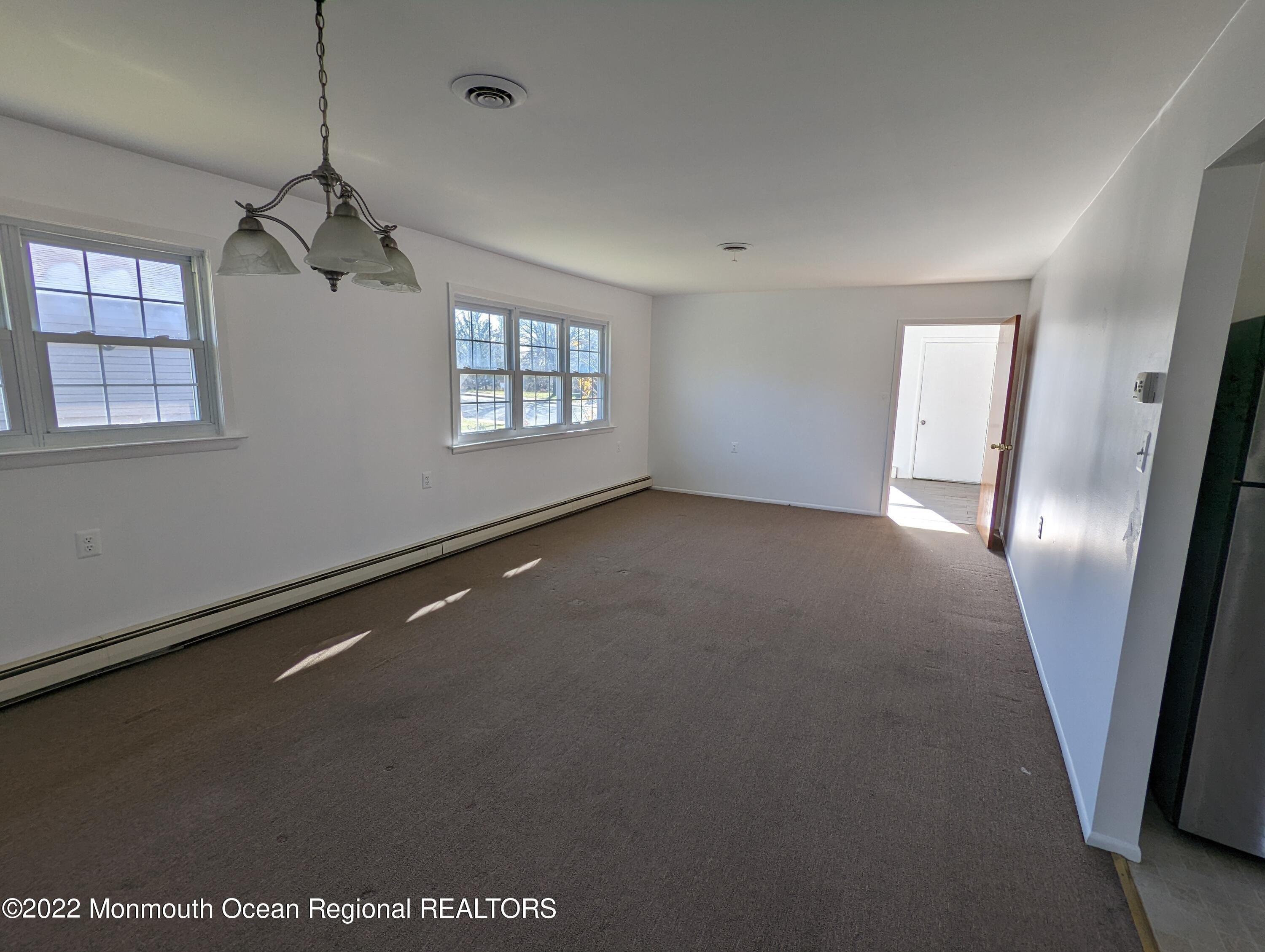 Jamaica Blvd, Toms River, NJ 08757