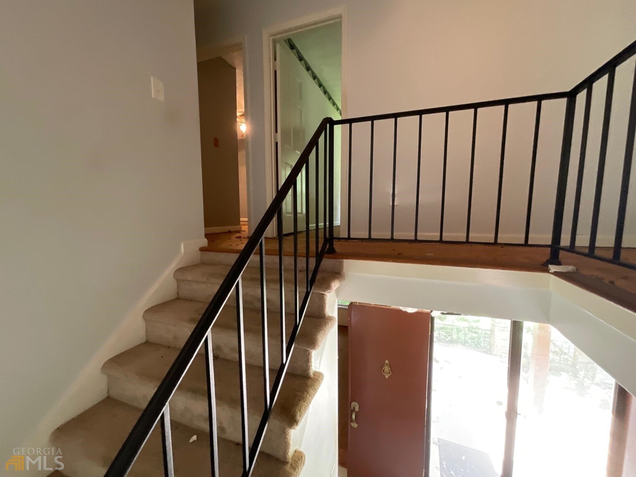 Stonemont Dr Sw, Lilburn, GA 30047