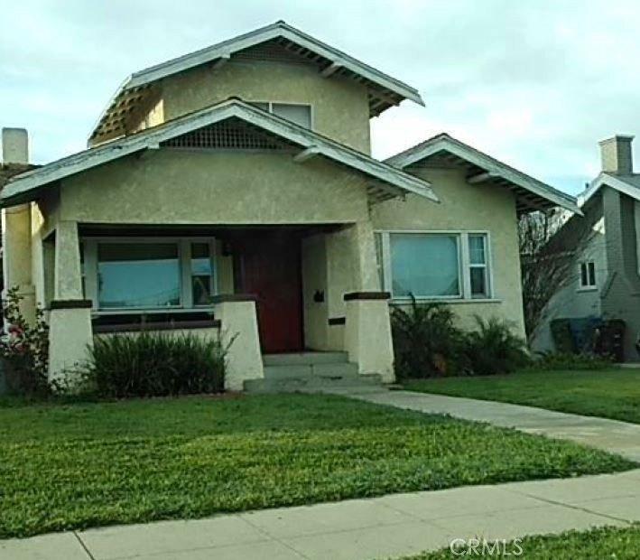 W 41st Pl, Los Angeles, CA 90062