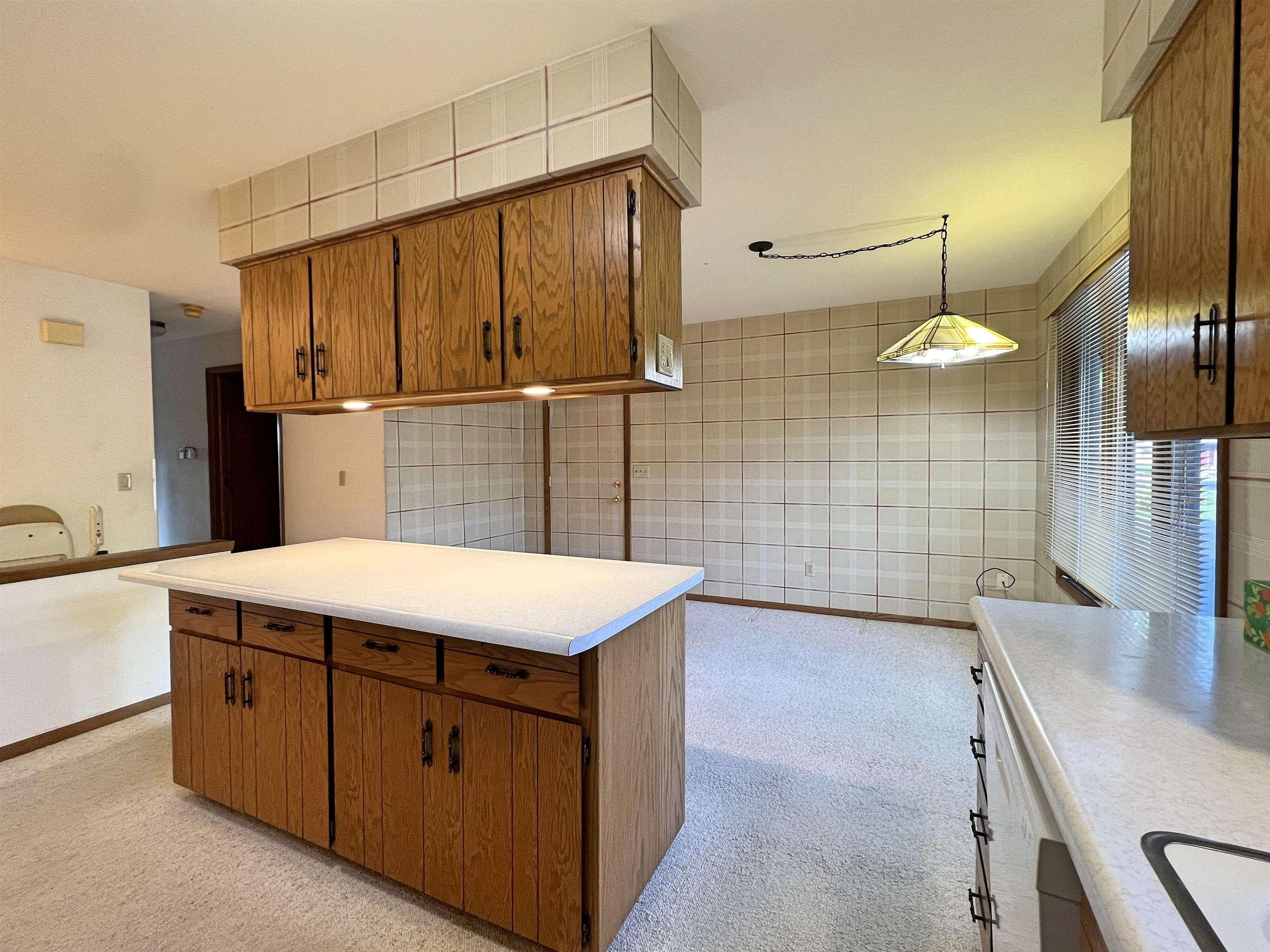 Country View Ct, Janesville, WI 53548