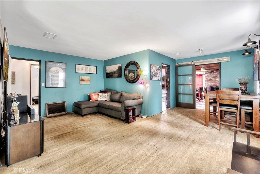 Russell Ave, Fullerton, CA 92833