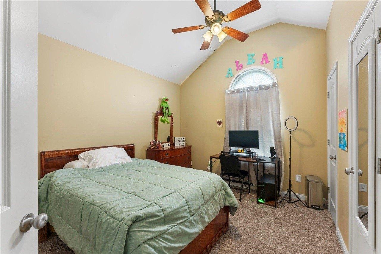 Innsbrooke Ct, Bowling Green, KY 42104